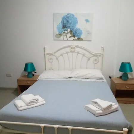 Blue Marine Apartment *